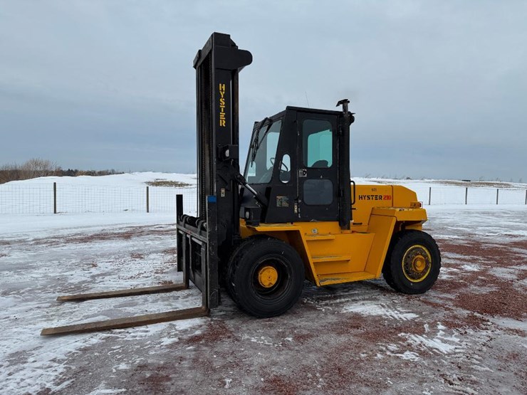 hyster-h210xl-image-1