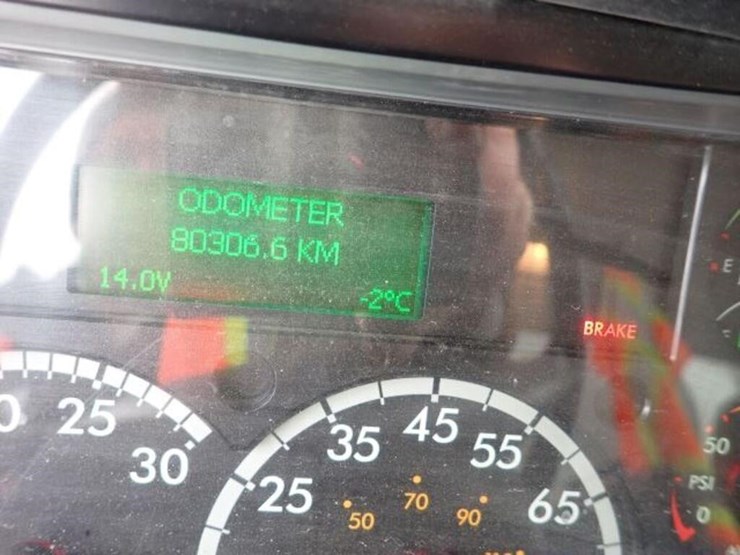 2020-johnston-es351-image-18