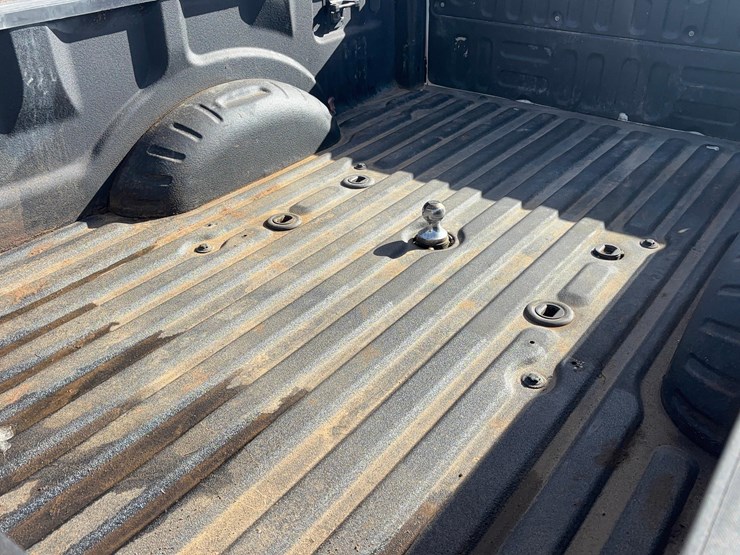 2020-ford-f350-image-14