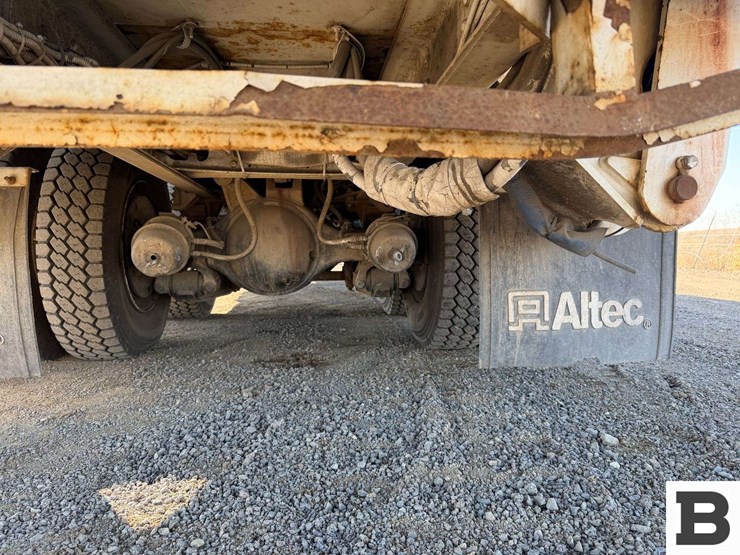 2011-international-workstar-7400-image-29