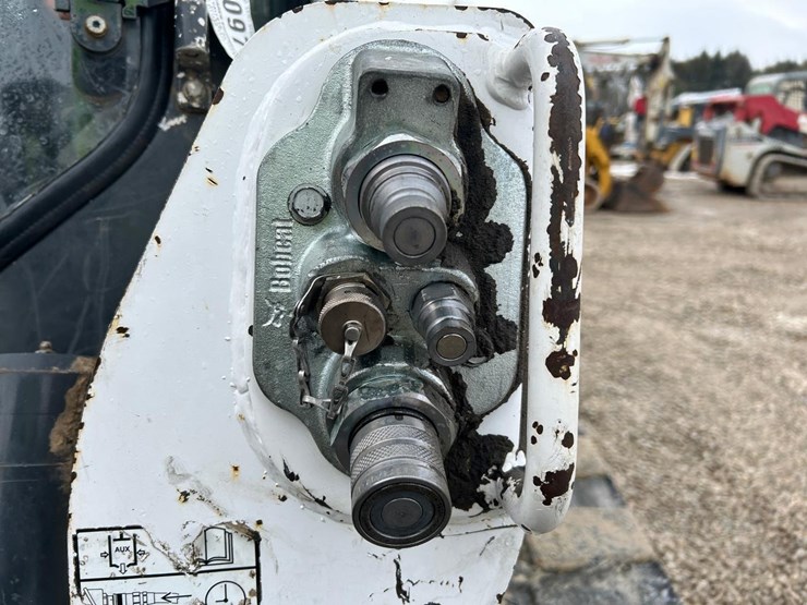 2021-bobcat-t770-image-11