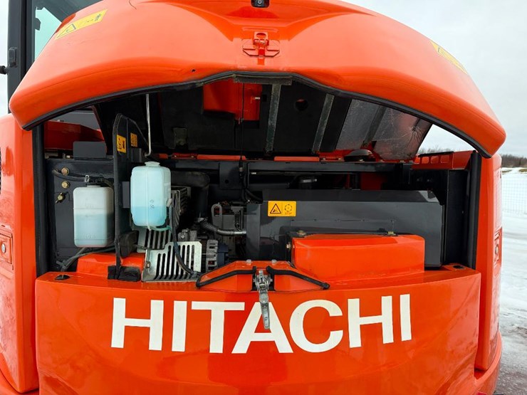 hitachi-zx75us-5-image-40
