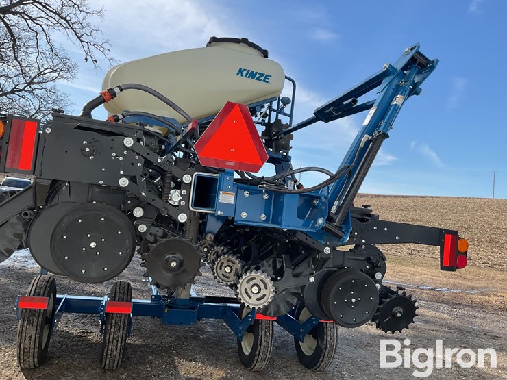 2024-kinze-3505-image-6