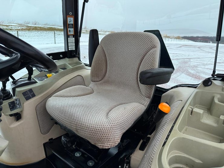 john-deere-3033r-image-49