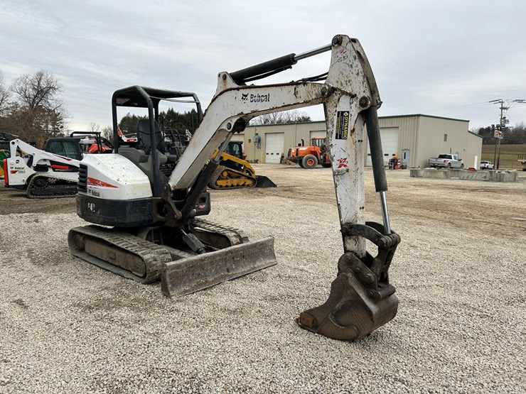 2015-bobcat-e42-image-6