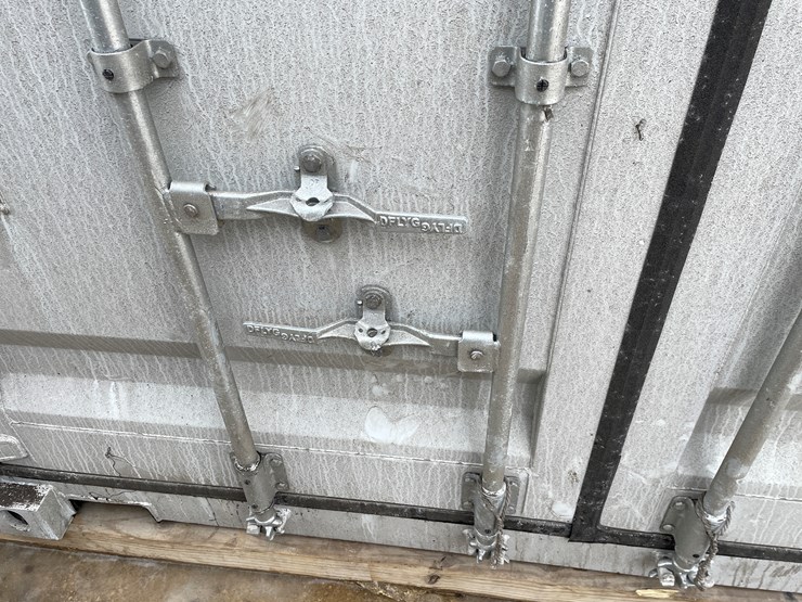 #401-•-40'-high-cube-multi-door-shipping-container-image-5