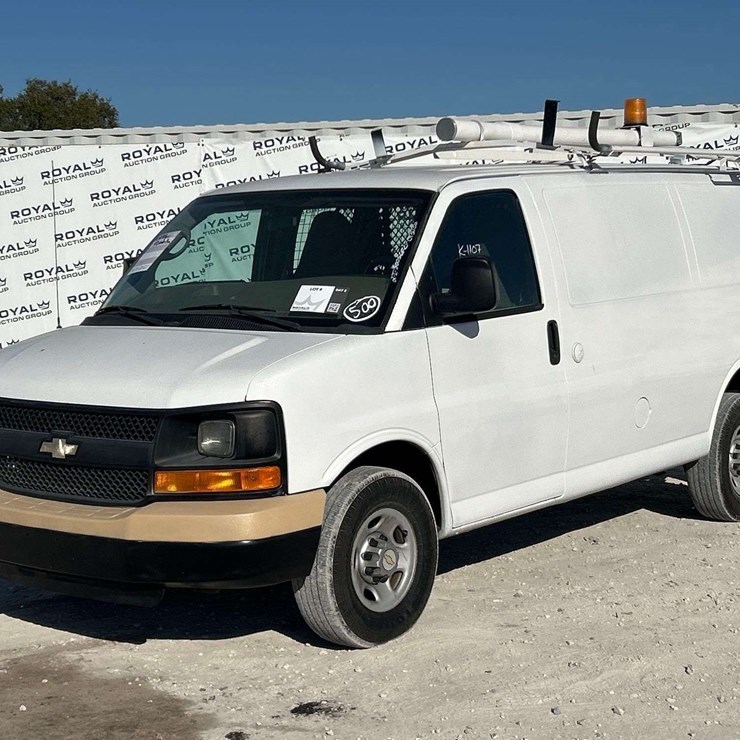 2011 CHEVROLET EXPRESS 2500