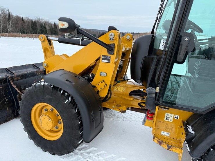 caterpillar-906m-image-29