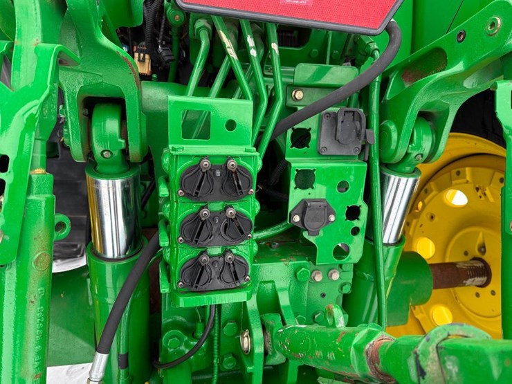john-deere-7730-image-45