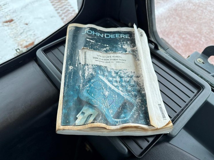 deere-650k-xlt-image-55