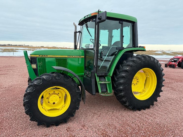 john-deere-6400-image-1