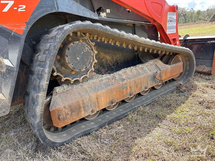 2022-kubota-svl97-2-image-34