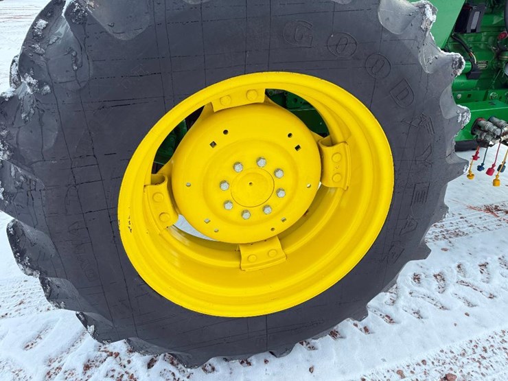 john-deere-2355-image-9