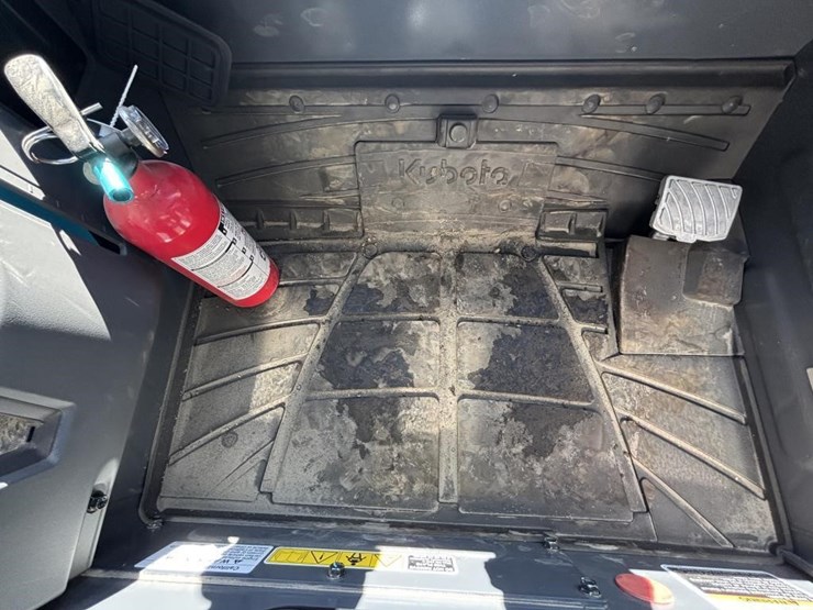 2024-kubota-svl75-3-image-29