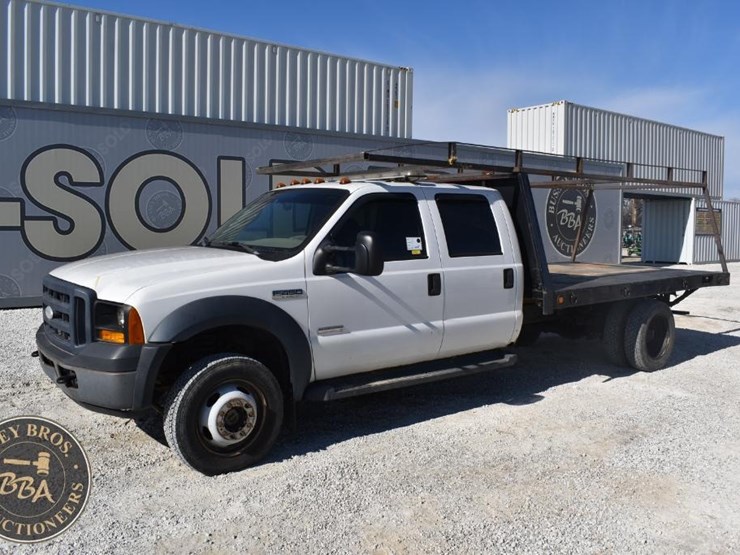 2006-ford-f450-image-1