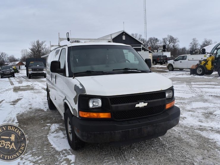 2008-chevrolet-express-1500-image-21