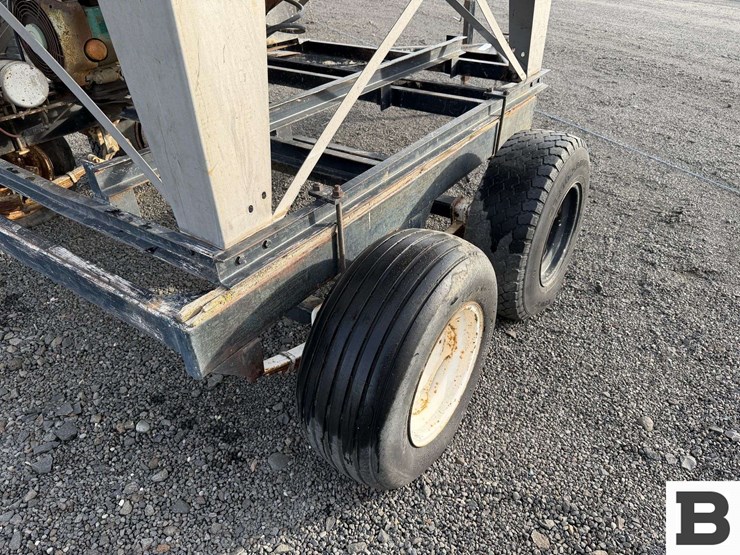 willmar-seed-tender-trailer-image-19