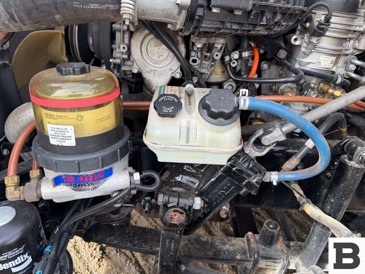 2017-freightliner-cascadia-125-image-41