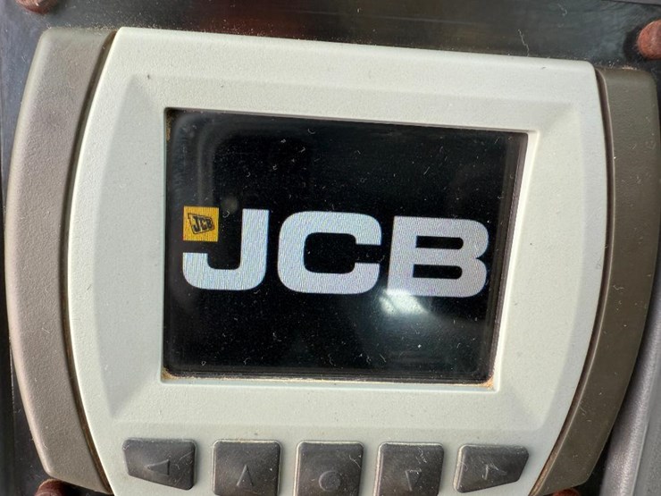 jcb-85z-1-image-57