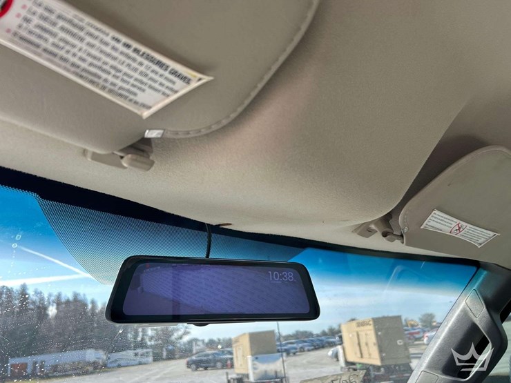 2017-chevrolet-express-3500-image-20