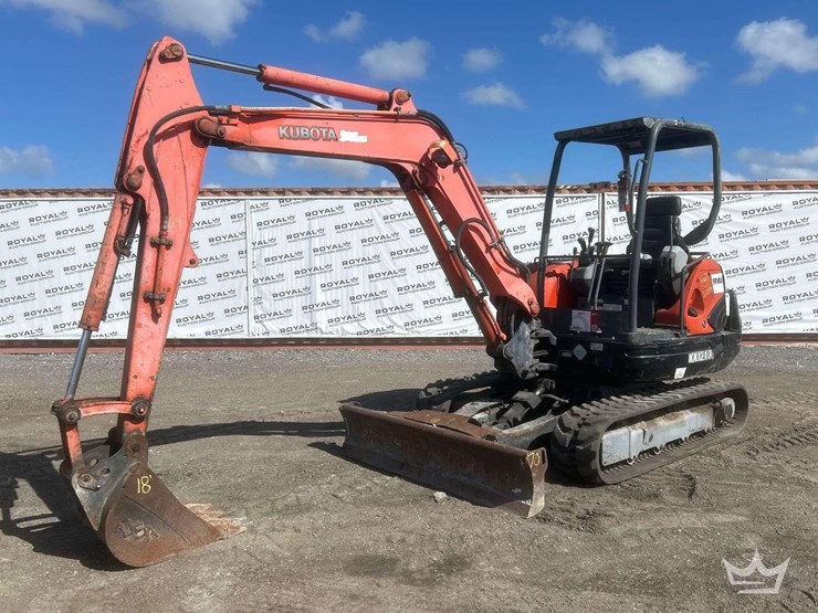 2000-kubota-kx121-3st-image-1