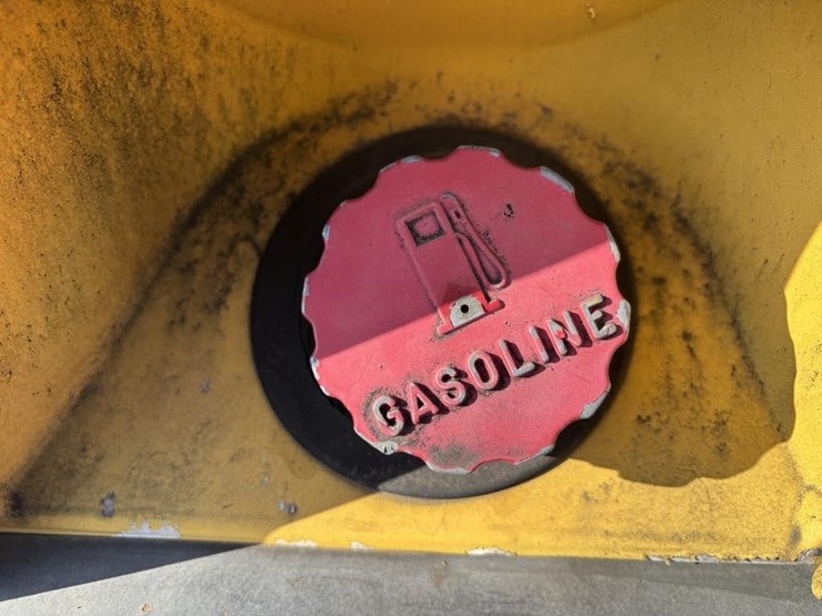 2000-yale-2000-image-25