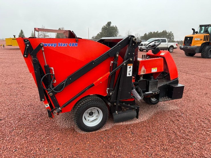 #25-•-lot-25-image-4