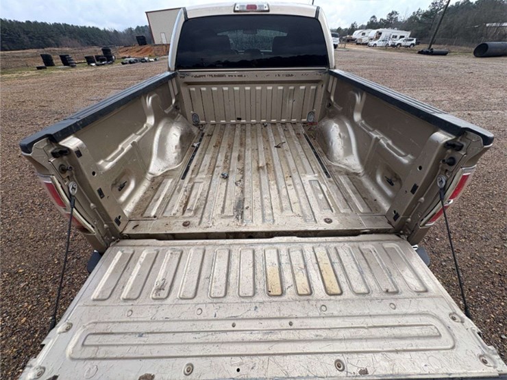 2013-ford-f150-image-22