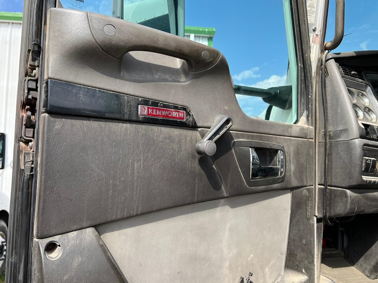 kenworth-t6-image-63