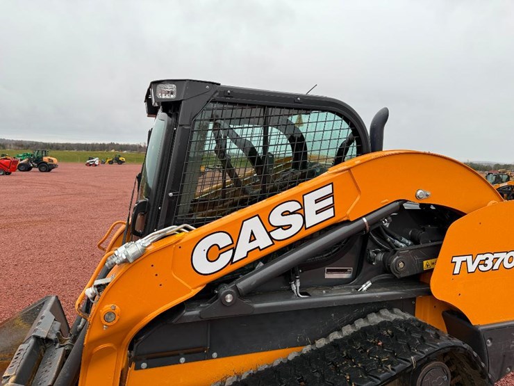 2023-case-tv370b-image-13