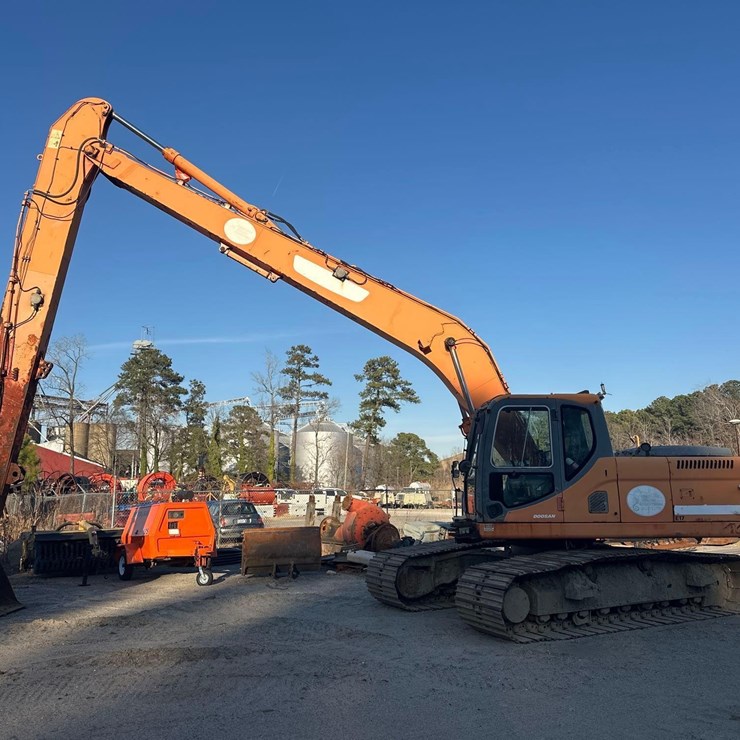 2013 DOOSAN DX225 LC