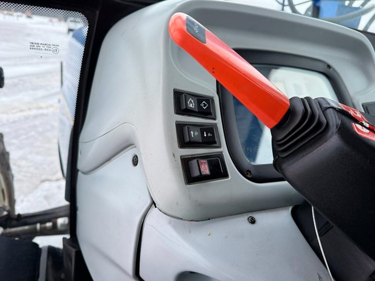 new-holland-t4030-image-55