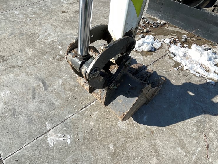 2022-bobcat-e20-image-47