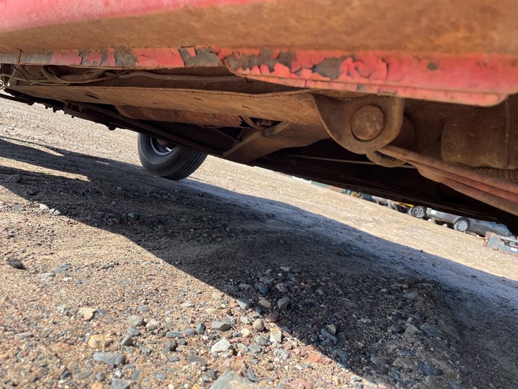 #1526-•-1950-willys-jeepster-**non-runner**(has-mn-title)-image-28