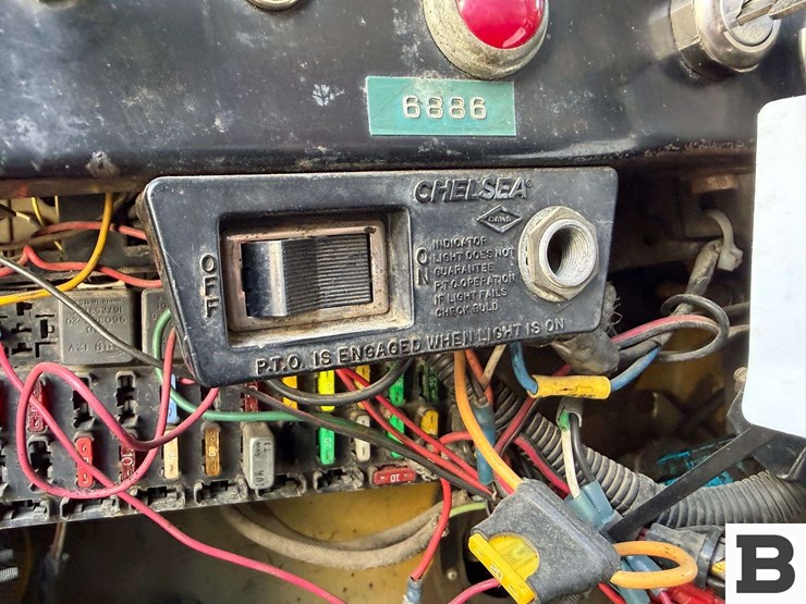 1991-international-4600-image-56