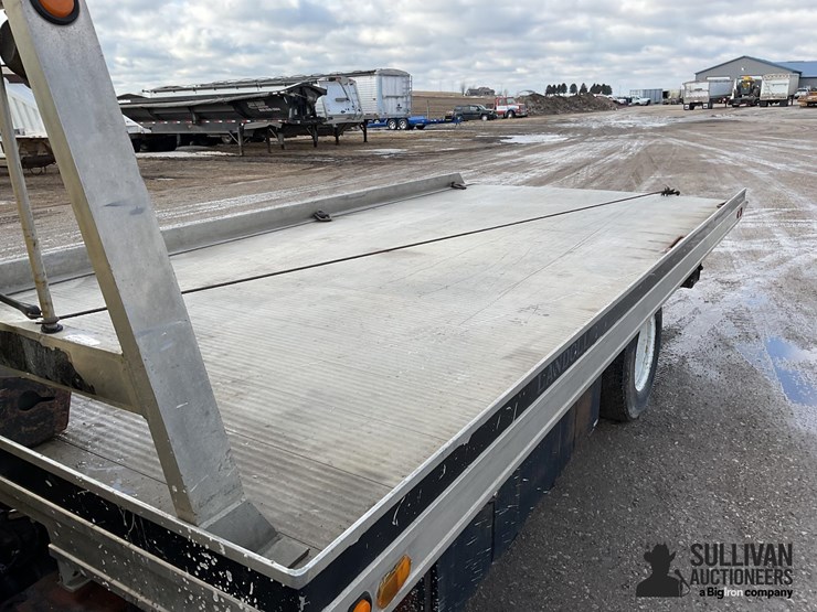 1994-isuzu-npr-image-11