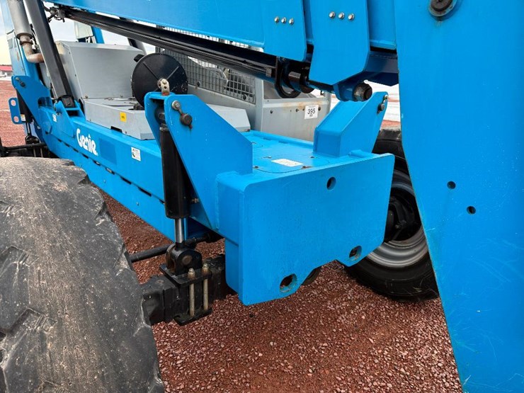 2006-deere-tires-image-22