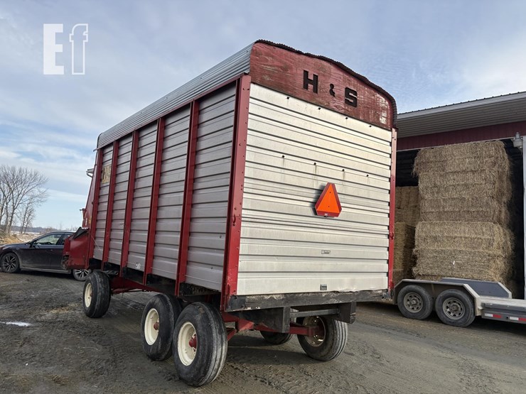 h-&-s-fb7416-image-15