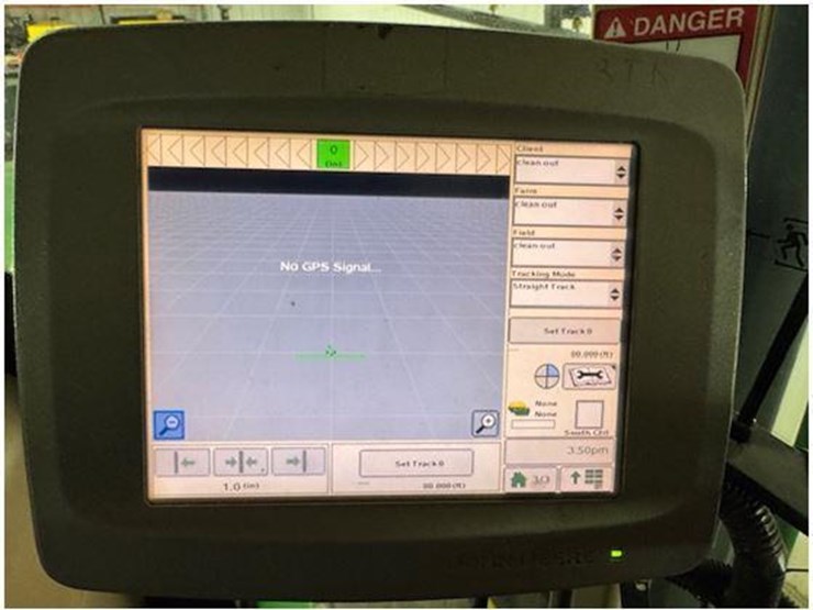 2004-john-deere-4710-image-62