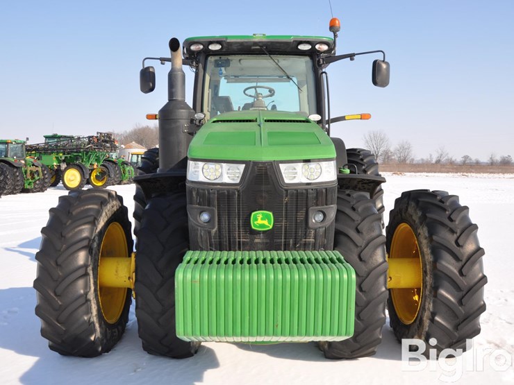 2015-john-deere-8320r-image-2