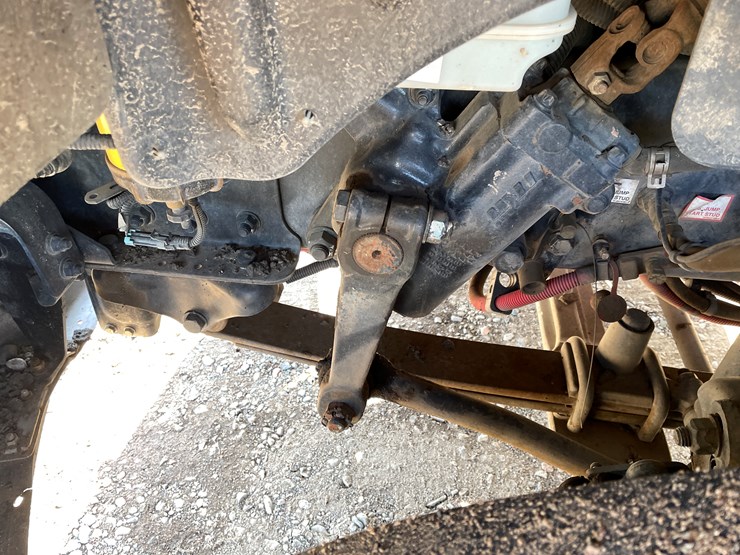 #1465-•-2013-freightliner-asphalt-truck-(has-mn-title)-image-12