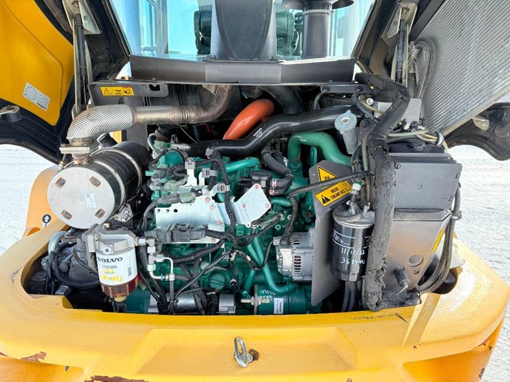 2016-volvo-l35g-image-36