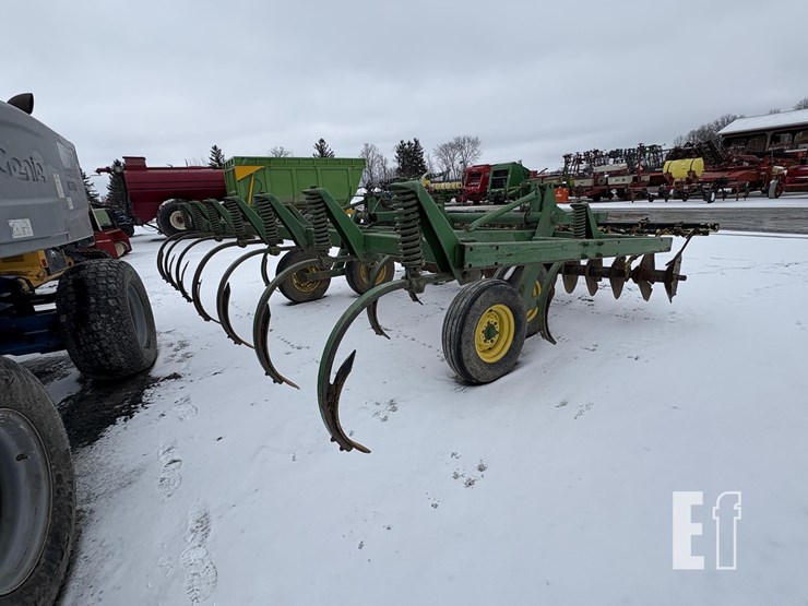 john-deere-1710-image-6