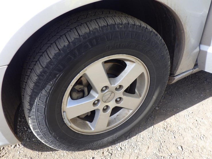 2012-dodge-grand-caravan-image-13