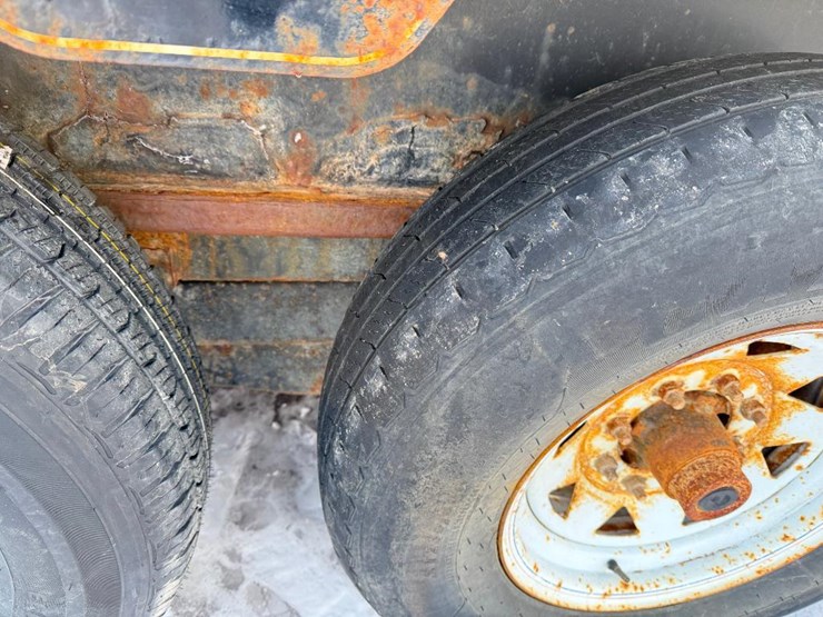 #168-•-lot-168-image-16