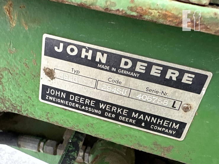 john-deere-2940-image-26