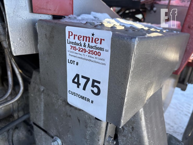 massey-ferguson-1085-image-25