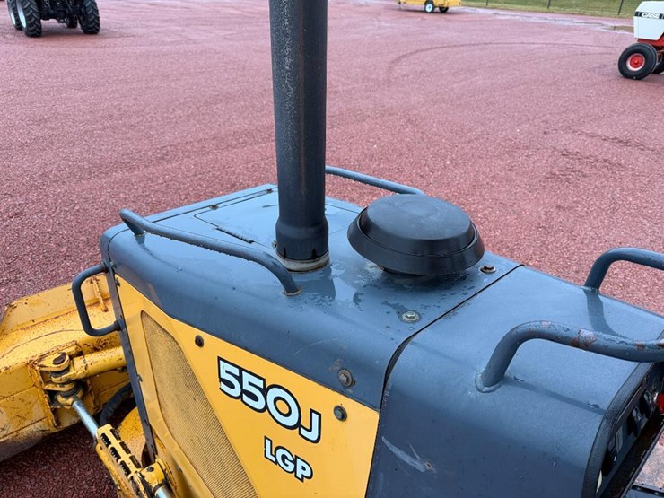 deere-550j-lgp-image-45