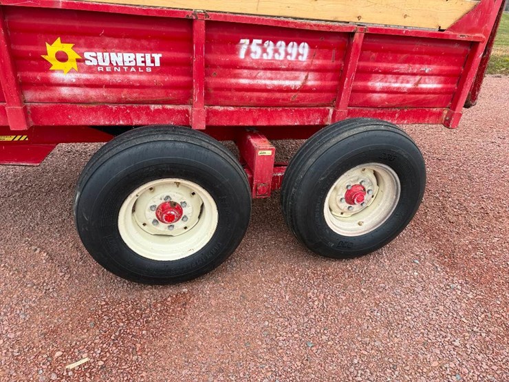 #12-•-lot-12-image-7