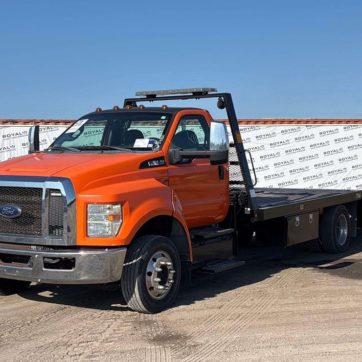 2016 FORD F650